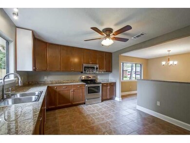 704 S Lake Washington Ct, Slidell, LA 70461 - photo 7