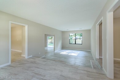 1045 Townsend Blvd, Jacksonville, FL 32211 - photo 6