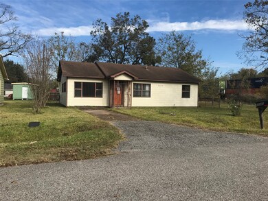 7645 Carothers St, Houston, TX 77028 - photo 2