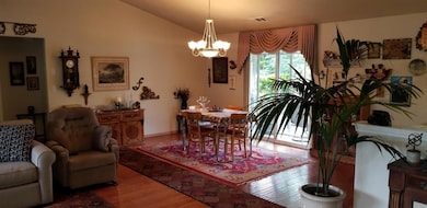 2717 SW Acres Rd, Grants Pass, OR 97527 - photo 6