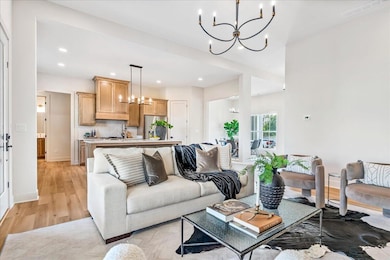 733 Azalea Ln, Versailles, KY 40383 - photo 7