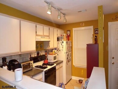 1542 Thomas Jefferson Ct unit 442, Mays Landing, NJ 08330 - photo 5