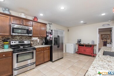 502 Trey, Troy, TX 76579 - photo 7