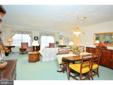 2001 Westfield Ct unit 2001, Newtown Square, PA 19073 - photo 4