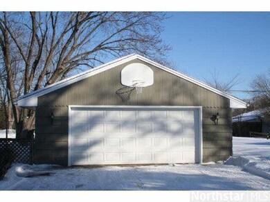 8835 Fremont Ave S, Bloomington, MN 55420 - photo 3