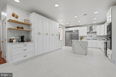 25635 Elk Lick Rd, Chantilly, VA 20152 - photo 2