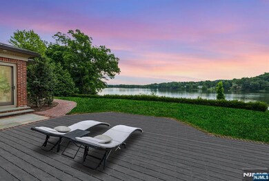 311 Algonquin Rd, Franklin Lakes, NJ 07417 - photo 2