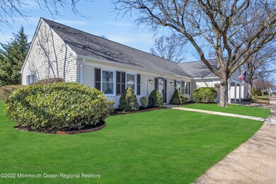 440A Newport Way unit 440A, Monroe Township, NJ 08831 - photo 2