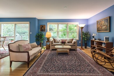 191 Bishops Forest Dr unit 190, Waltham, MA 02452 - photo 4