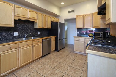 5131 E Holmes St, Tucson, AZ 85711 - photo 7