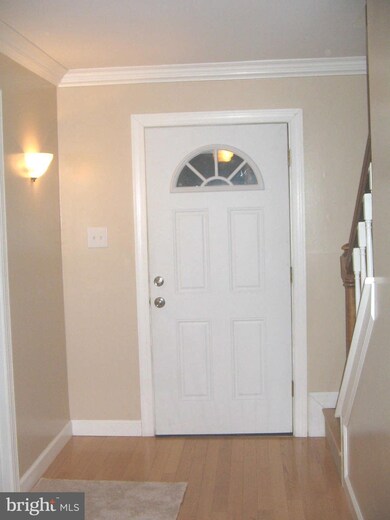 1702 Golden Ct, Crofton, MD 21114 - photo 2