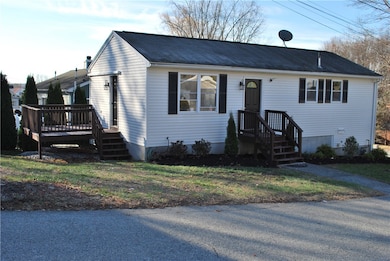 1 Vale St, Cumberland, RI 02864 - photo 3