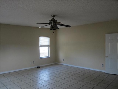 1004 Lafayette Dr, El Paso, TX 79907 - photo 7