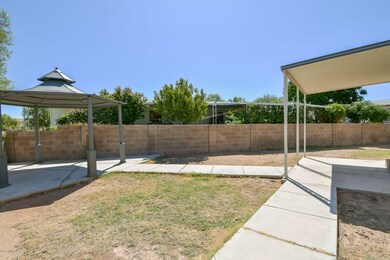 2854 E Cottonwood Club Ln, Tucson, AZ 85706 - photo 6