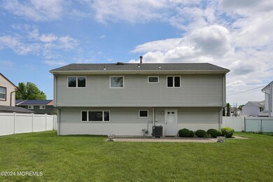 12 Magnolia Ave, Hazlet, NJ 07730 - photo 6