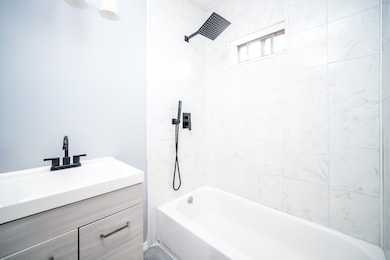 48 Woodland St, New Britain, CT 06051 - photo 4