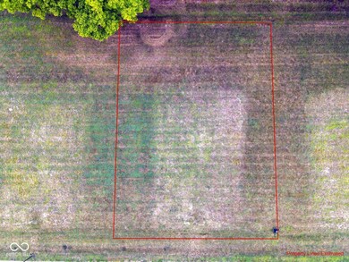 154 W Franklin St, Shelbyville, IN 46176 - photo 2