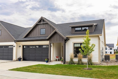 2102 Aikman Dr, Ames, IA 50010 - photo 3