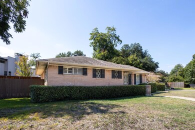 7106 Wake Forrest Dr, Dallas, TX 75214 - photo 2