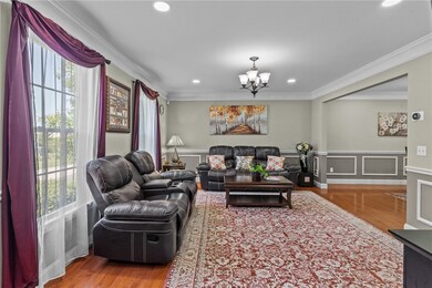 23 Gray Coach W, Cranston, RI 02921 - photo 4