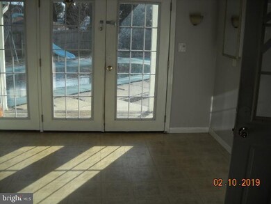 301 Peachtree Ln, Delanco, NJ 08075 - photo 6