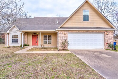 146 Lewellin Place, Lufkin, TX 75904 - photo 2
