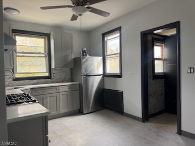 211 W Saint Georges Ave, Linden, NJ 07036 - photo 4