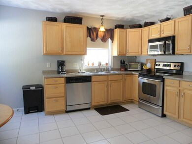 54 Eudora St, Haverhill, MA 01832 - photo 3