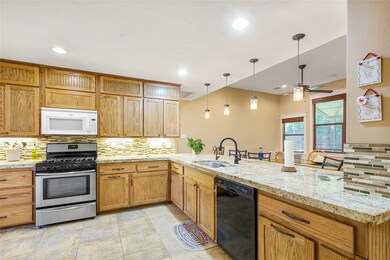 29011 Ashbrook Ln, Magnolia, TX 77355 - photo 7