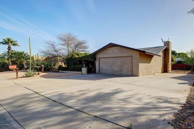 Front Wide-14219N34thWay