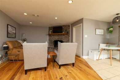 140 Huling Dr, Azle, TX 76020 - photo 6