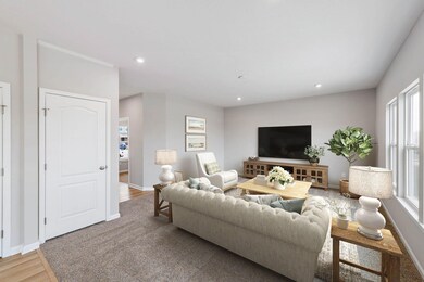 849 Crisp living room
