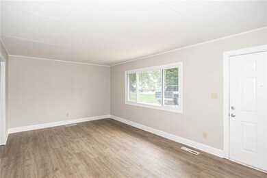 212 Whiteland Rd, Whiteland, IN 46184 - photo 6