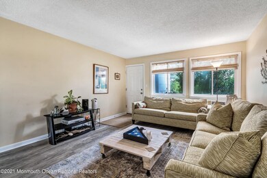 Living room 2