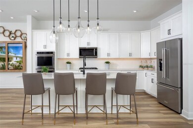 *MODEL HOME* Kitchen