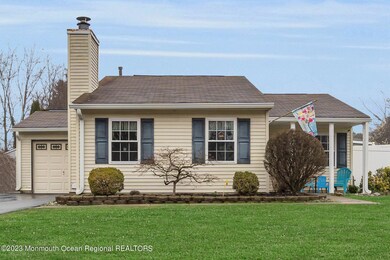 40 Pilgrim Ave, Tinton Falls, NJ 07753 - photo 4