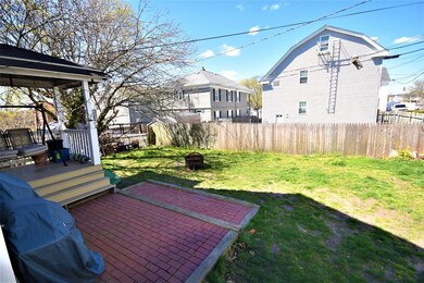24 Winsor St, Fairhaven, MA 02719 - photo 2