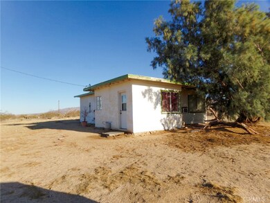 62753 Desert Trail Dr, Joshua Tree, CA 92252 - photo 4