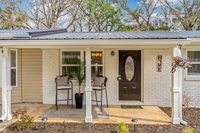 4-web-or-mls-149 Shady Lane-04