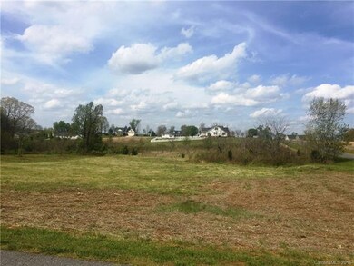 223 Maple Creek Dr unit 37, Statesville, NC 28625 - photo 5