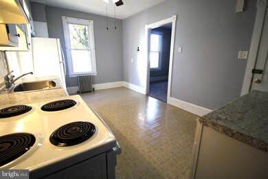 416 Maple Shade Rd unit . 2, Kirkwood, PA 17536 - photo 3