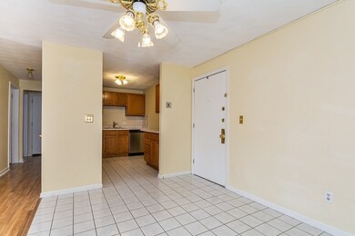 38 Main St unit 13, North Reading, MA 01864 - photo 7