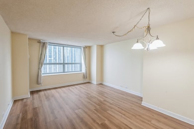 unlisted-address, Chicago, IL 60611 - photo 2