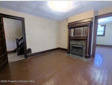 1220 Schlager St unit 1222, Scranton, PA 18504 - photo 5