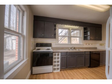 1305 E Unaka Ave, Johnson City, TN 37601 - photo 7