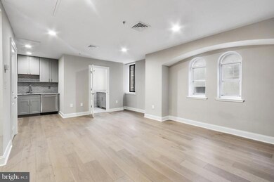 222 W Rittenhouse Square unit 404, Philadelphia, PA 19103 - photo 2