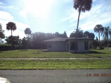 201 left corner side view