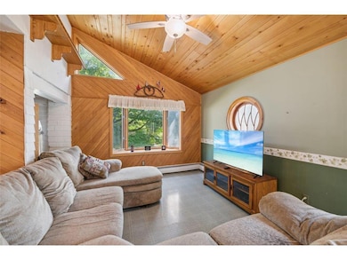 137 E Tyler Ave, Mellen, WI 54546 - photo 5