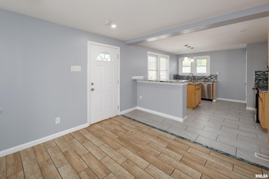 3712 33rd St, Moline, IL 61265 - photo 6