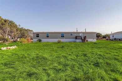 205 Paula Ct, Granbury, TX 76049 - photo 3